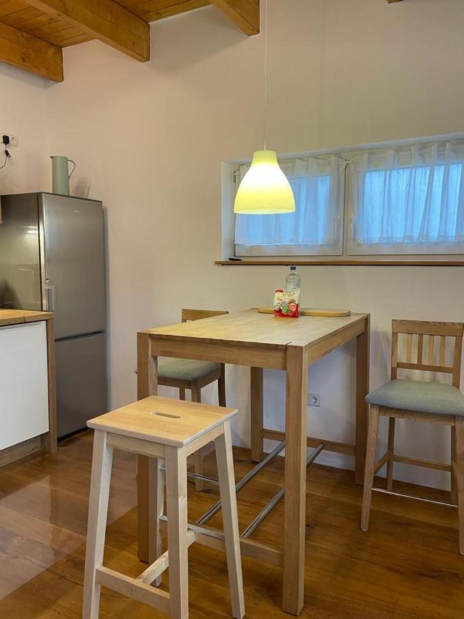 Ferienwohnung Im Stadtzentrum Von Bernau - Komfortable Wohnung Mit 2 Zimmern, Bad, Spuelmaschine, Waschmaschine, Komplette Kueche, Wlan, Terrasse, Ruhige Lage Bernau bei Berlin Exterior foto